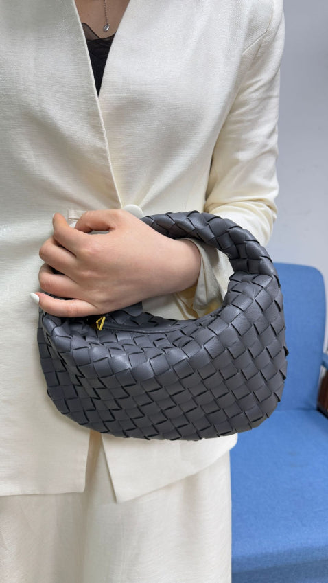 Sac à main élégant et stylé pour dames avec design tressé