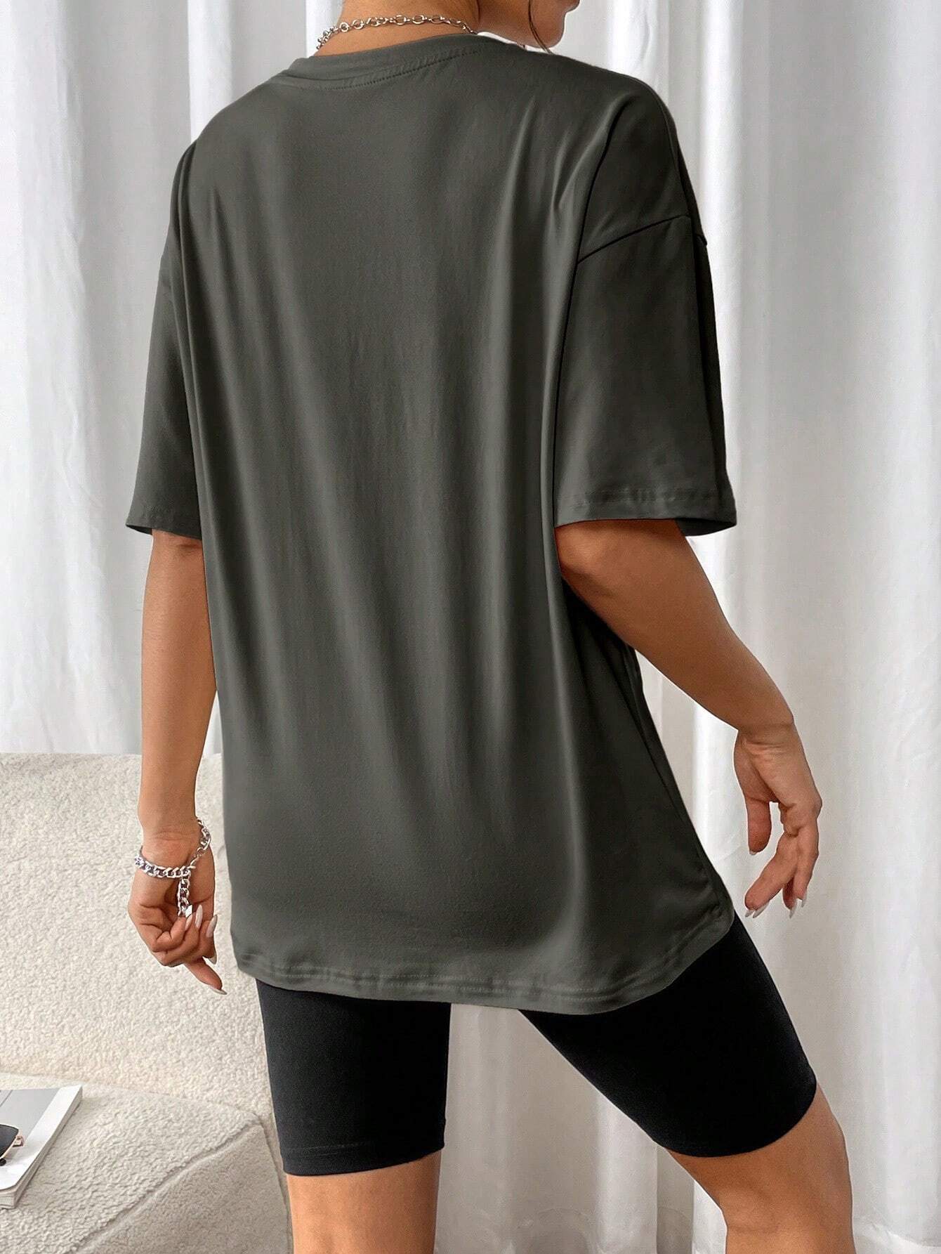 Stijlvolle Oversized Vrouwen T-shirt Met Print