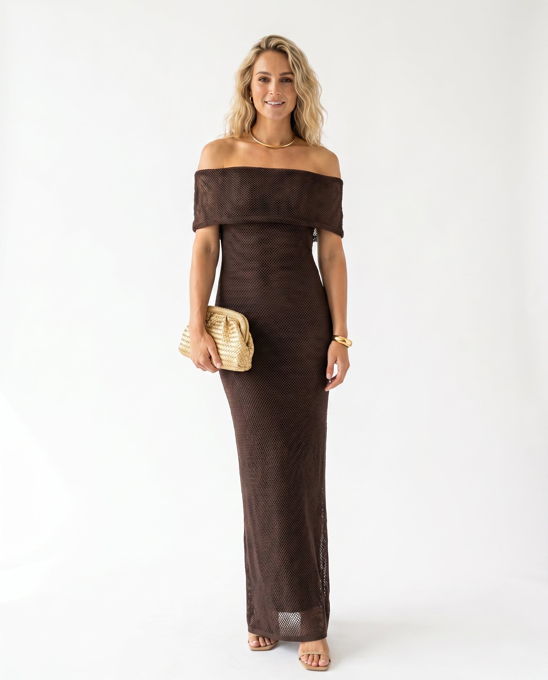 dana-chiffon-maxi-jurk-bruin-1