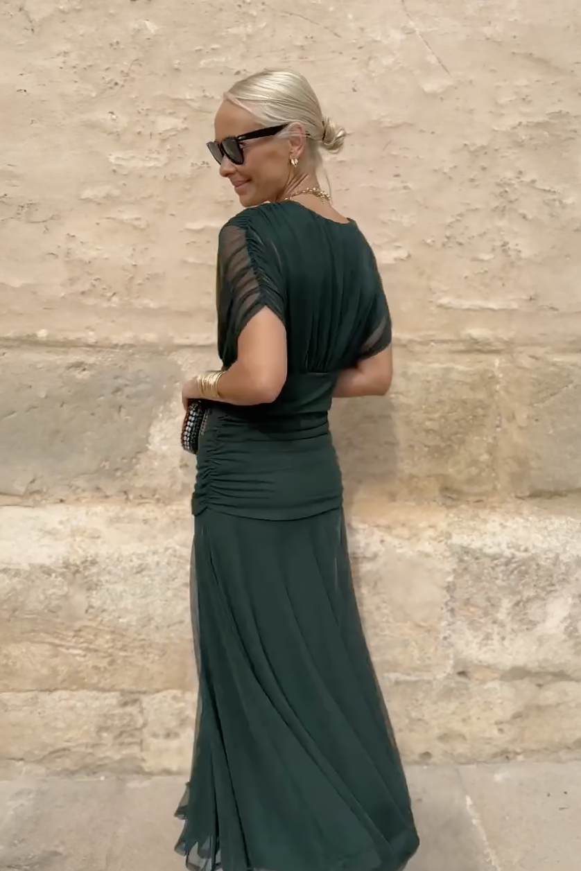 Robe maxi épaules dénudées élégante pour femmes avec coupe aérienne