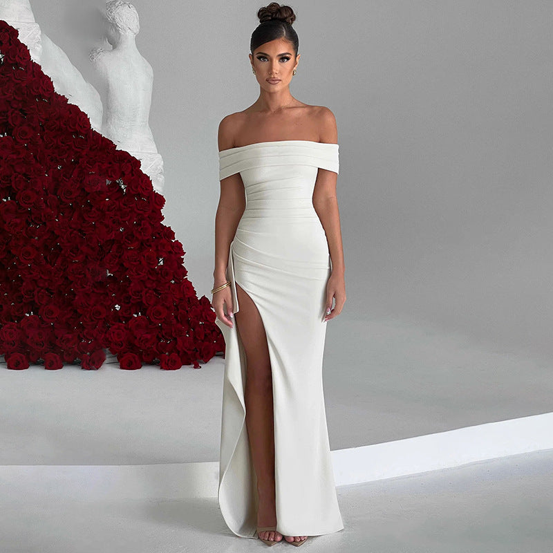 Genny | Galajurken Off-Shoulder Slit Maxi Dress