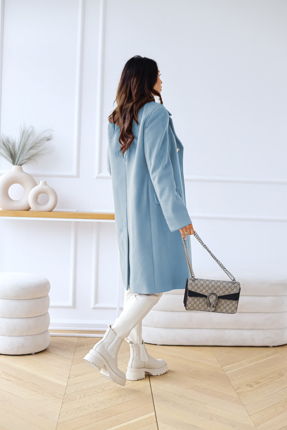 Elegante chique dames wool coat met knoopdetail
