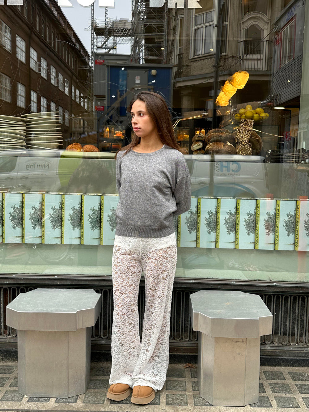Pantalon élégant de luxe pour femmes avec dentelle et jambes larges