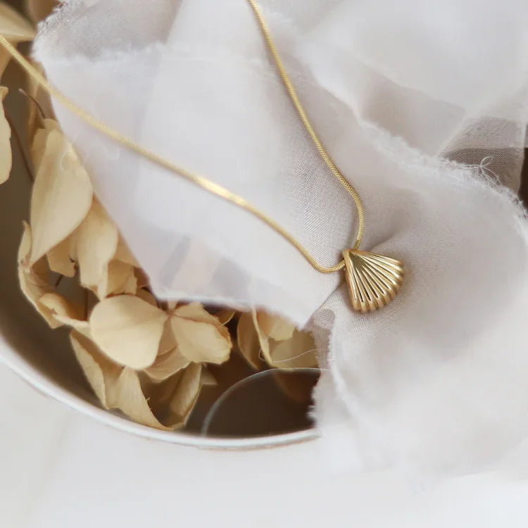 Sasha | Gouden Schelp Ketting