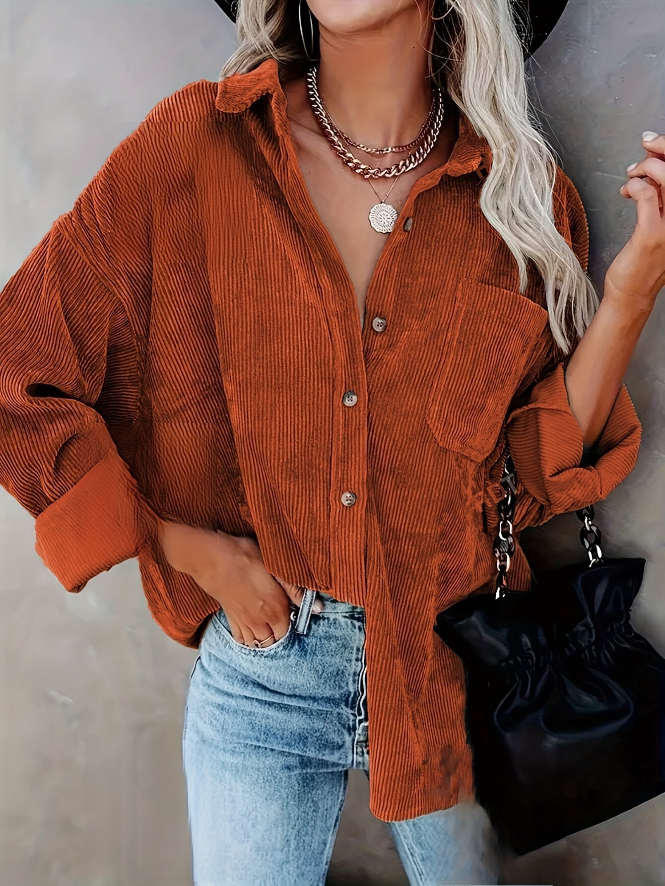 Ainara | Corduroy Button-Down Shirt