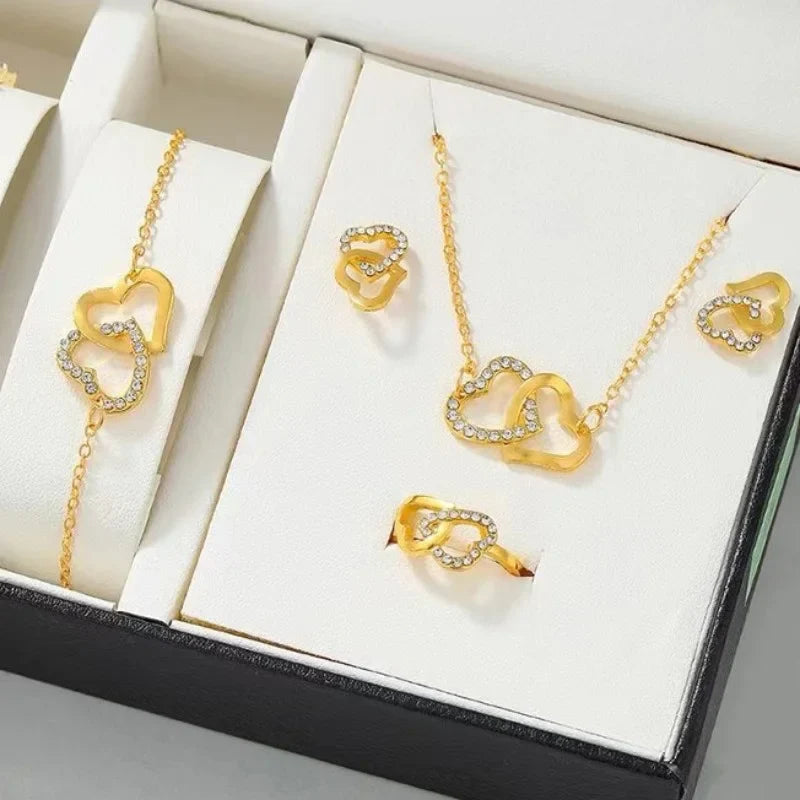 Silke | Ensemble de Bijoux en Forme de Cœur avec Strass