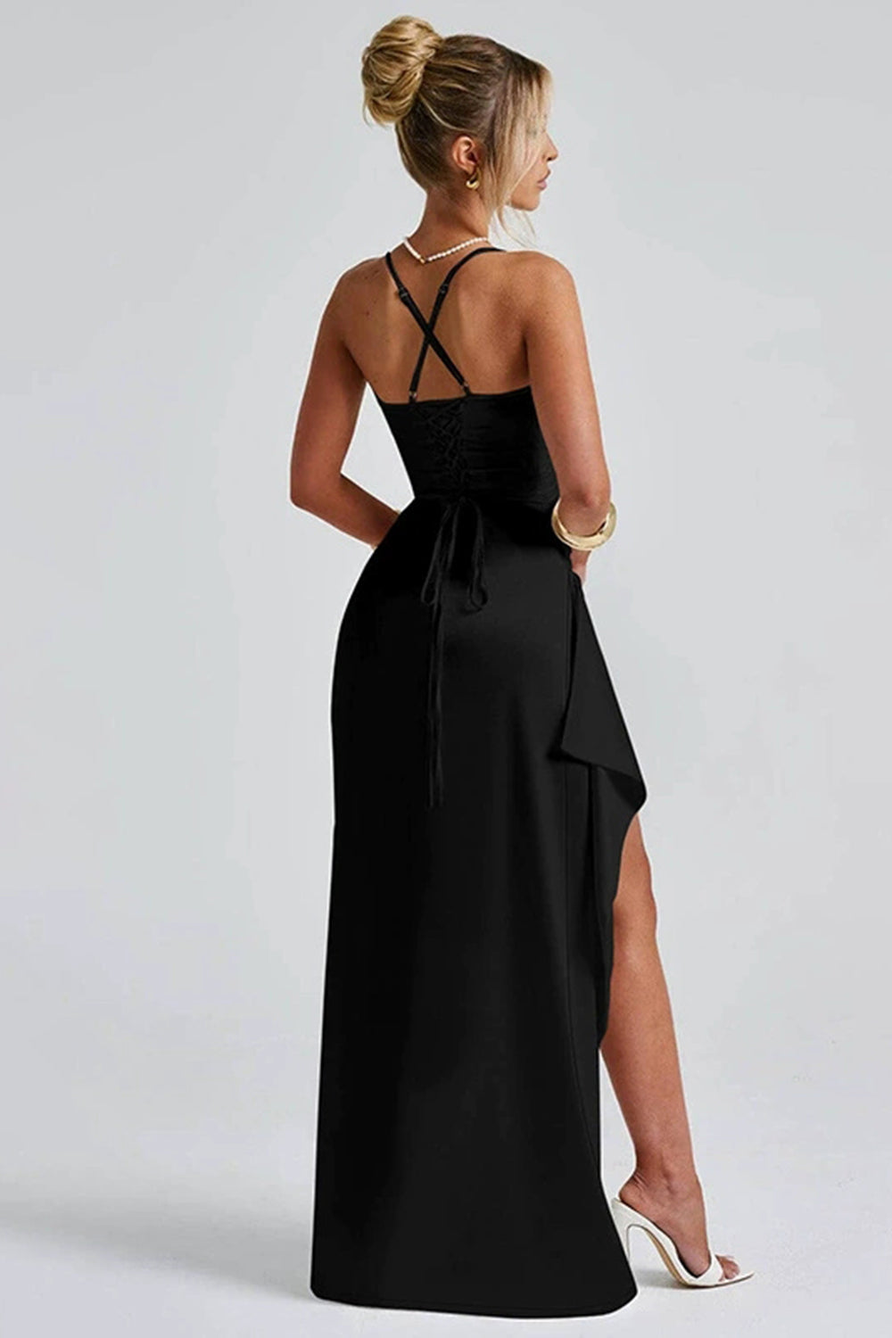 Elegante verfijnde dames avond jurk met split