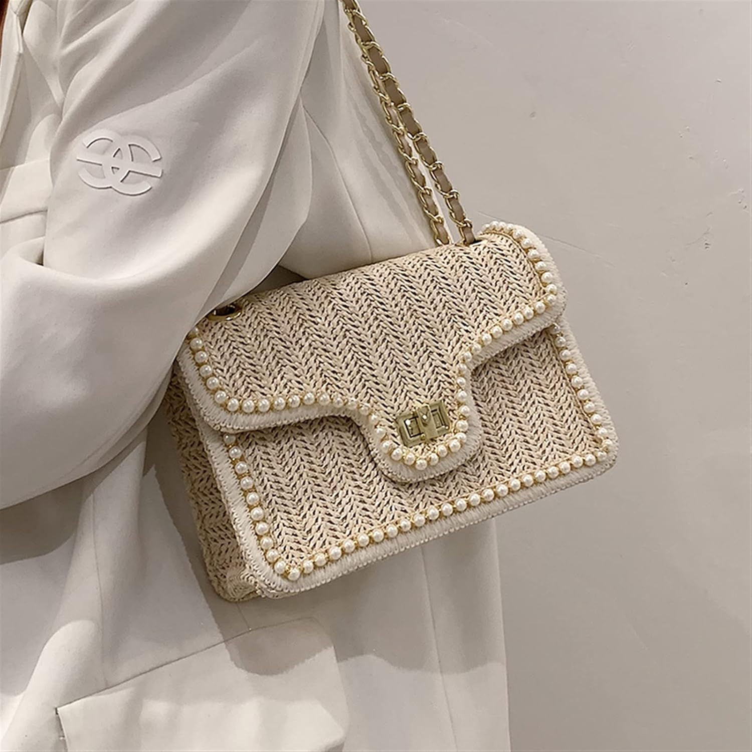 Baili | Elegant Woven Shoulder Bag with Pearl Details