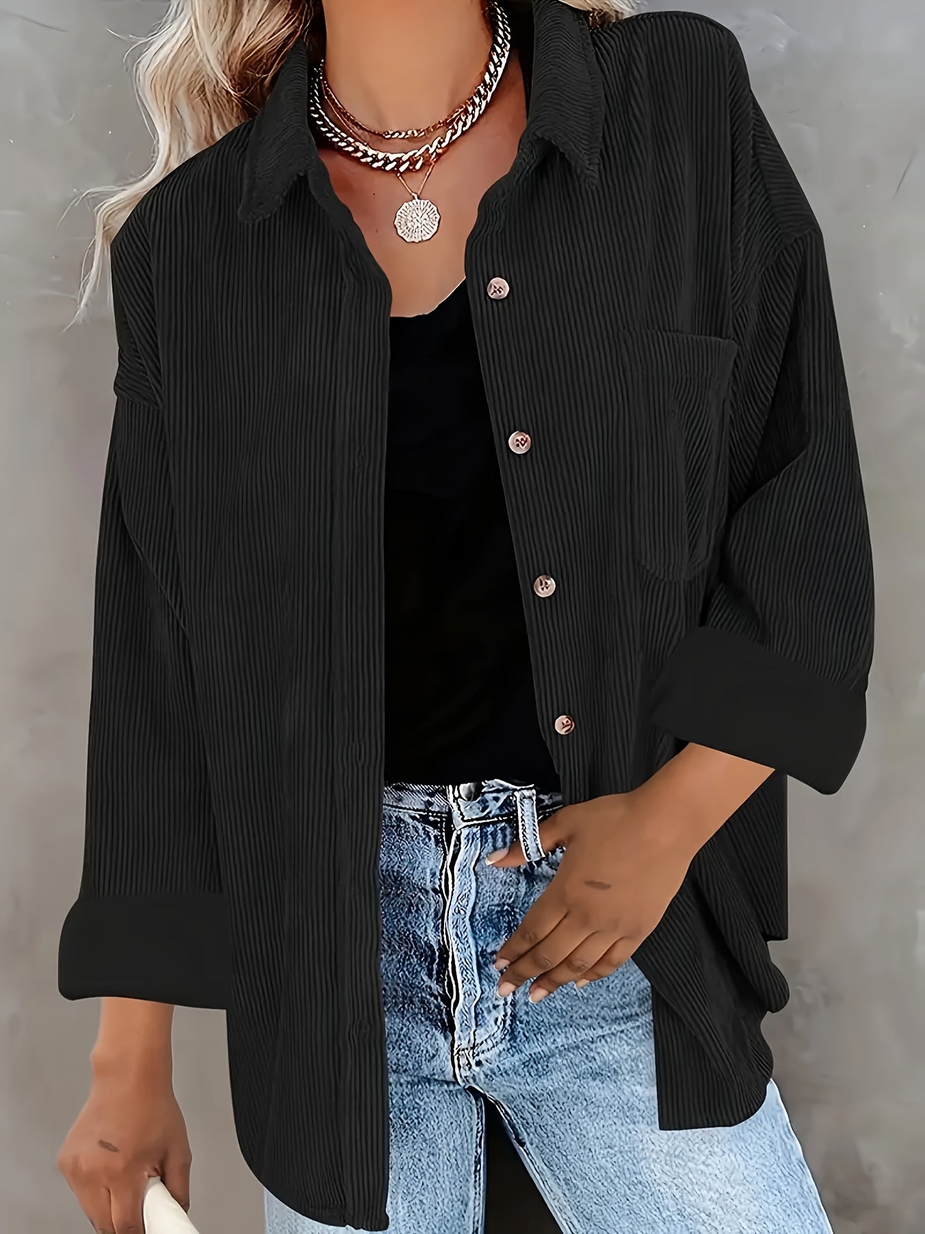 Ainara | Corduroy Button-Down Shirt