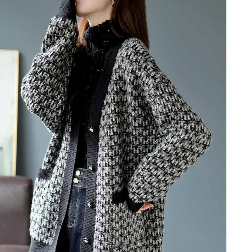 Comfortabele Dames Cardigan met Klassiek Gebreid Motief