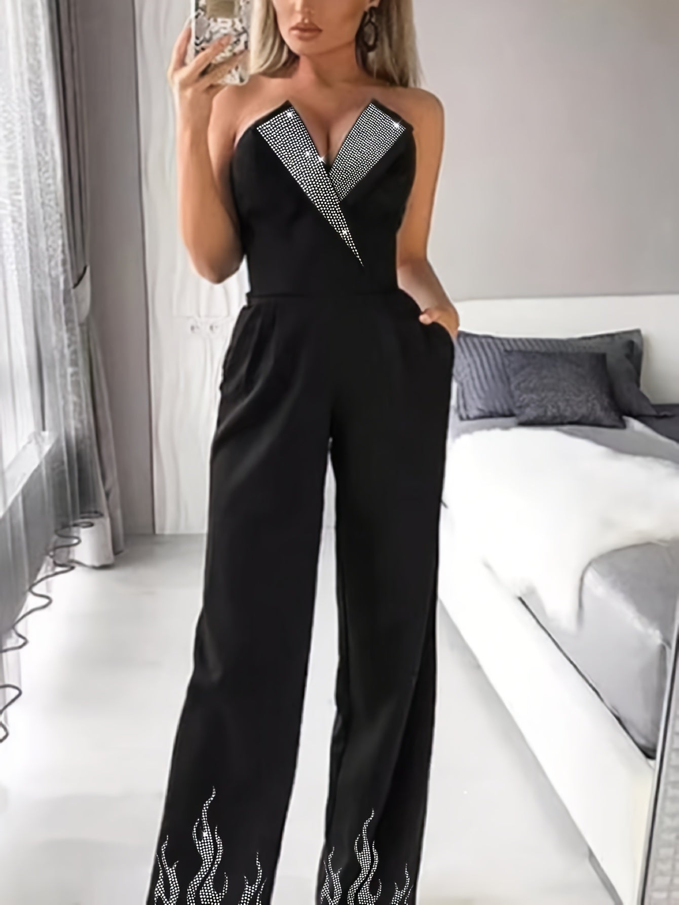 Diany | Avondjumpsuit met Rhinestone Accenten