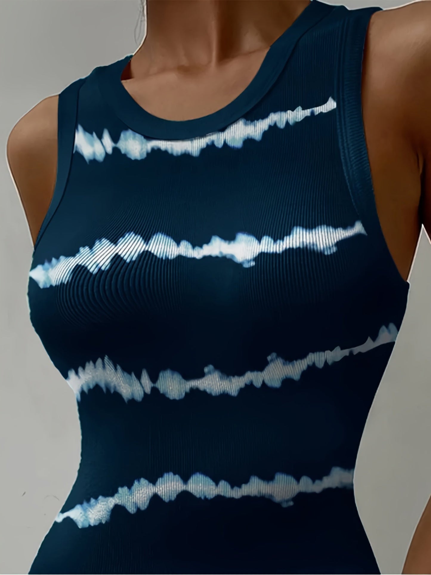 Bamhi | Trendy Bodycon Mini Jurk met Tie-Dye Print