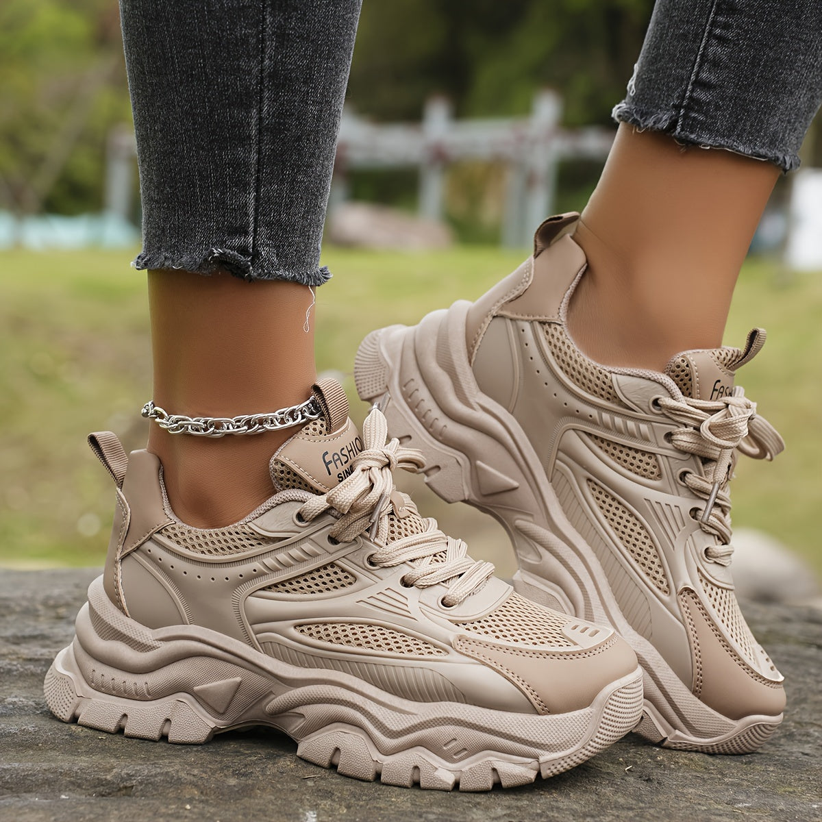 Comfortabele Dames Sneakers met Ademend Mesh en Dikke Zool