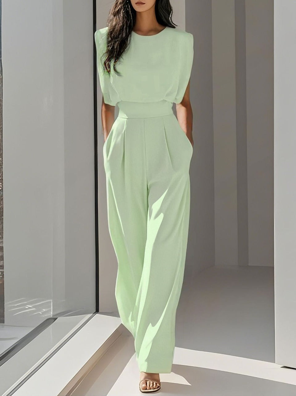 Elegante Mouwloze Jumpsuit Met Wijde Pijpen