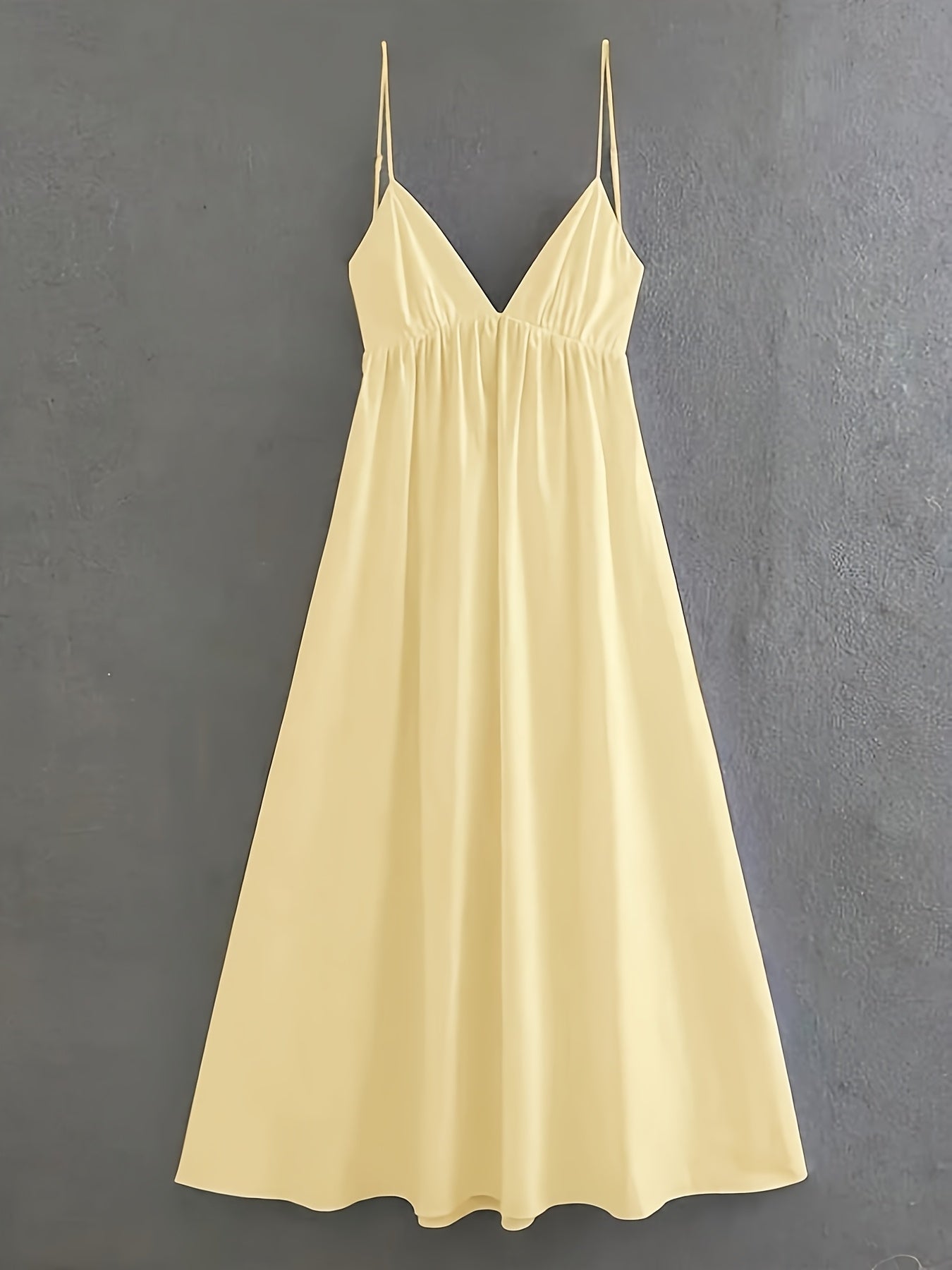 Valeen | Zomerse Midi Jurk met Spaghettibandjes