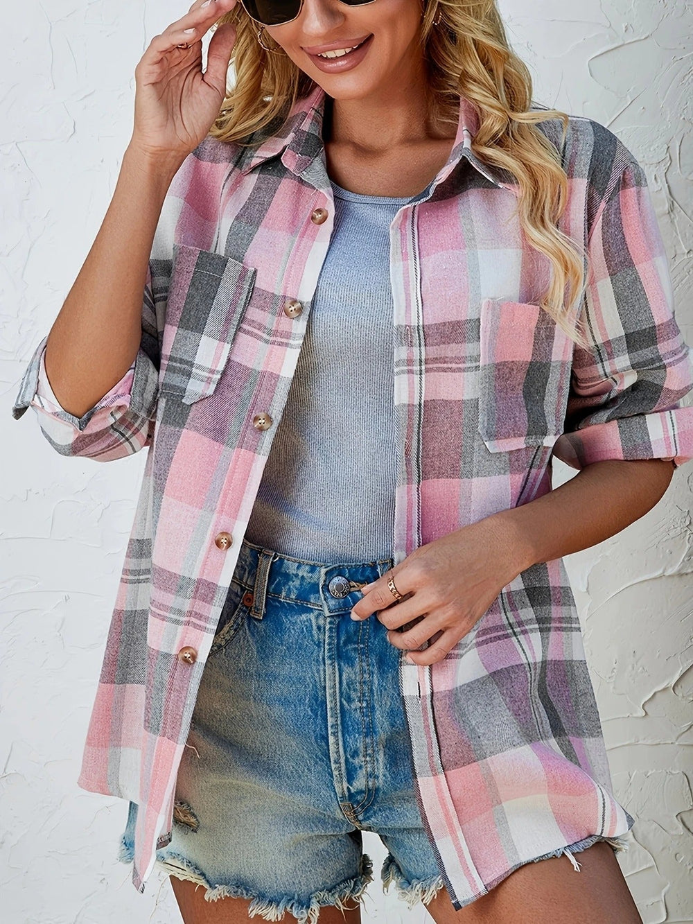 Oversized Geruite Flanellen Dames Blouse met Borstzakken en Puntkraag
