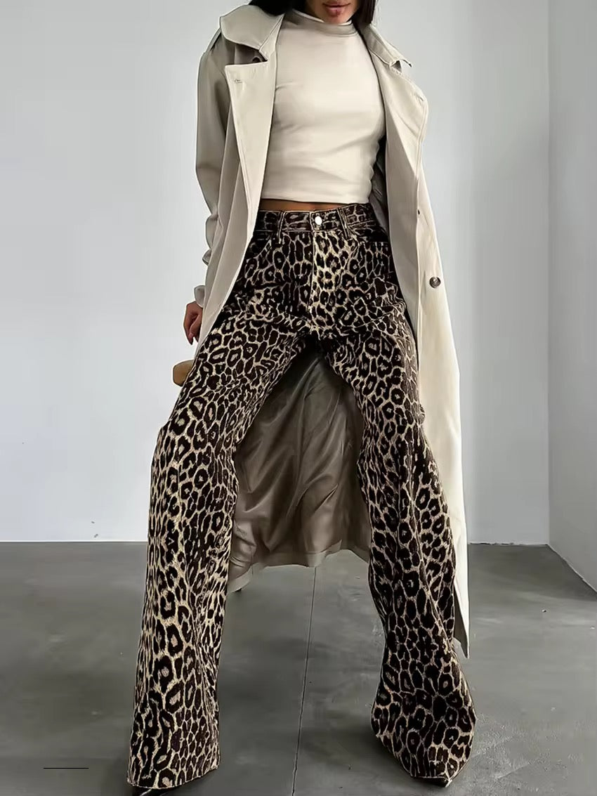 Kara | Flared Broek met Panterprint