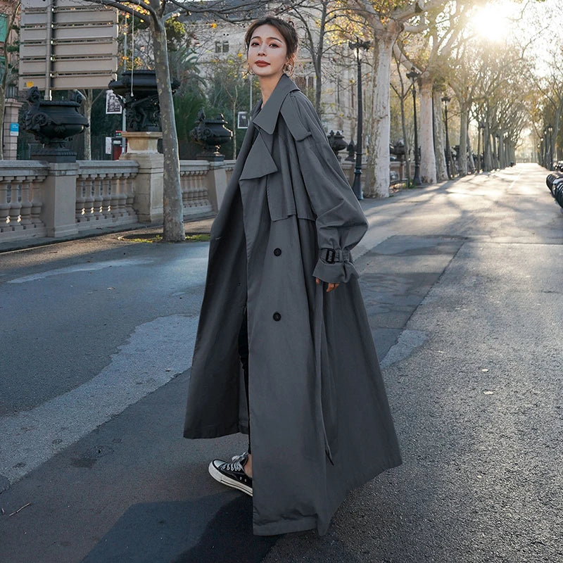 Lange Oversized Dames Trenchcoat met Dubbele Knoopsluiting en Ceintuur