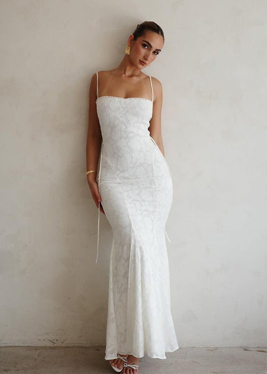 Winonah | Kanten Maxi Jurk met Spaghettibandjes Galajurk