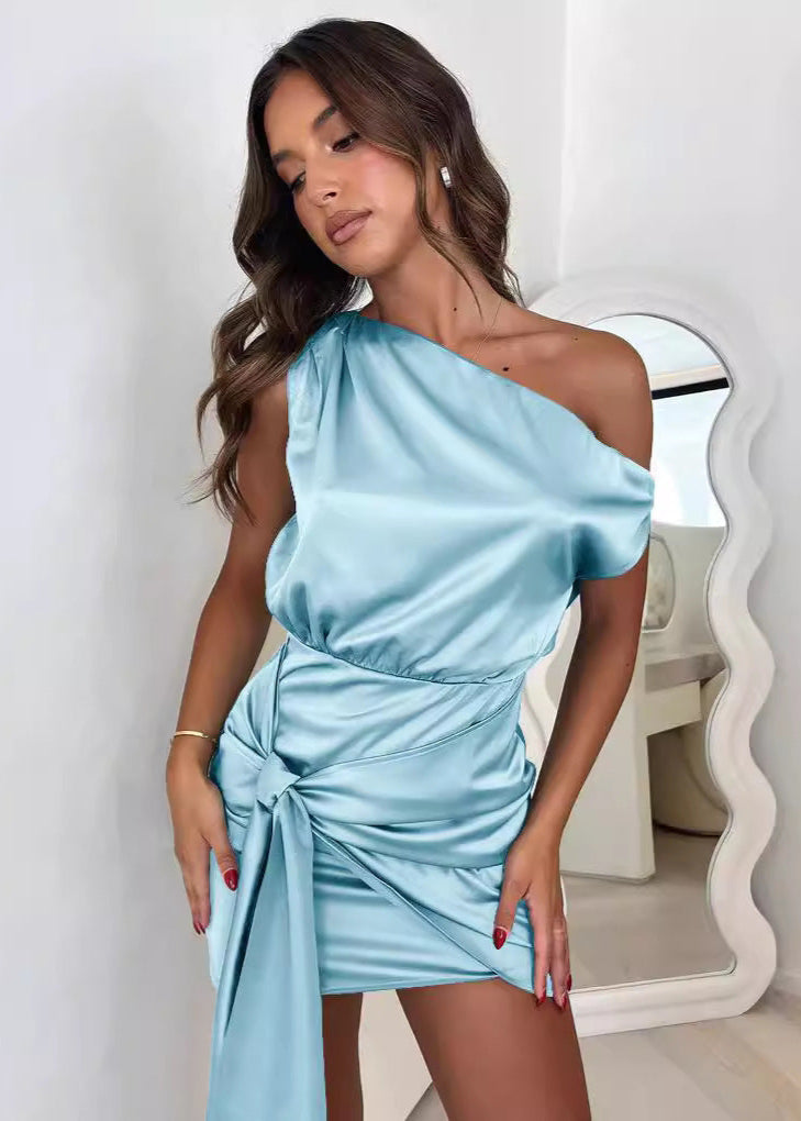 Destine | Elegante Blauw Satijnen Jurk