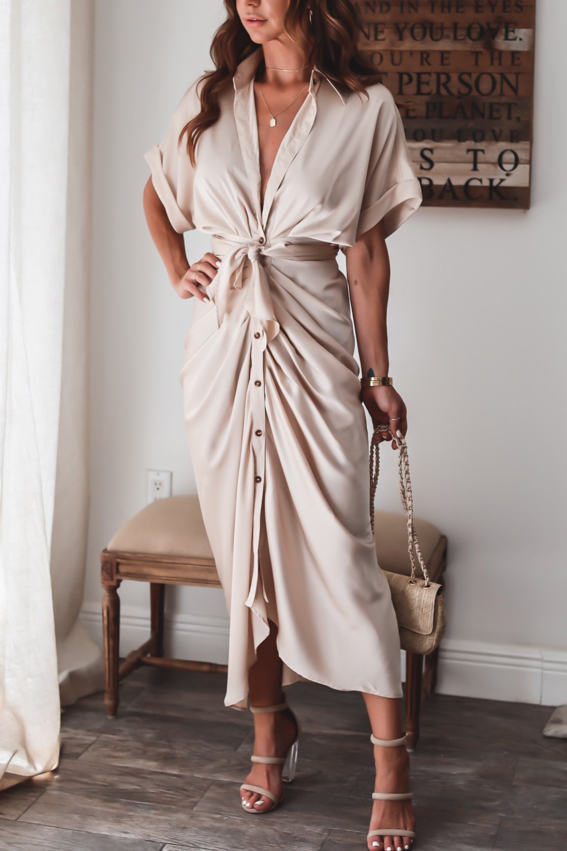Sjaan | Strakke Knopen Midi Jurk