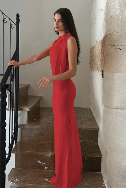 Farrah | Satijnen Avondjurk met Elegant Lente-Detail