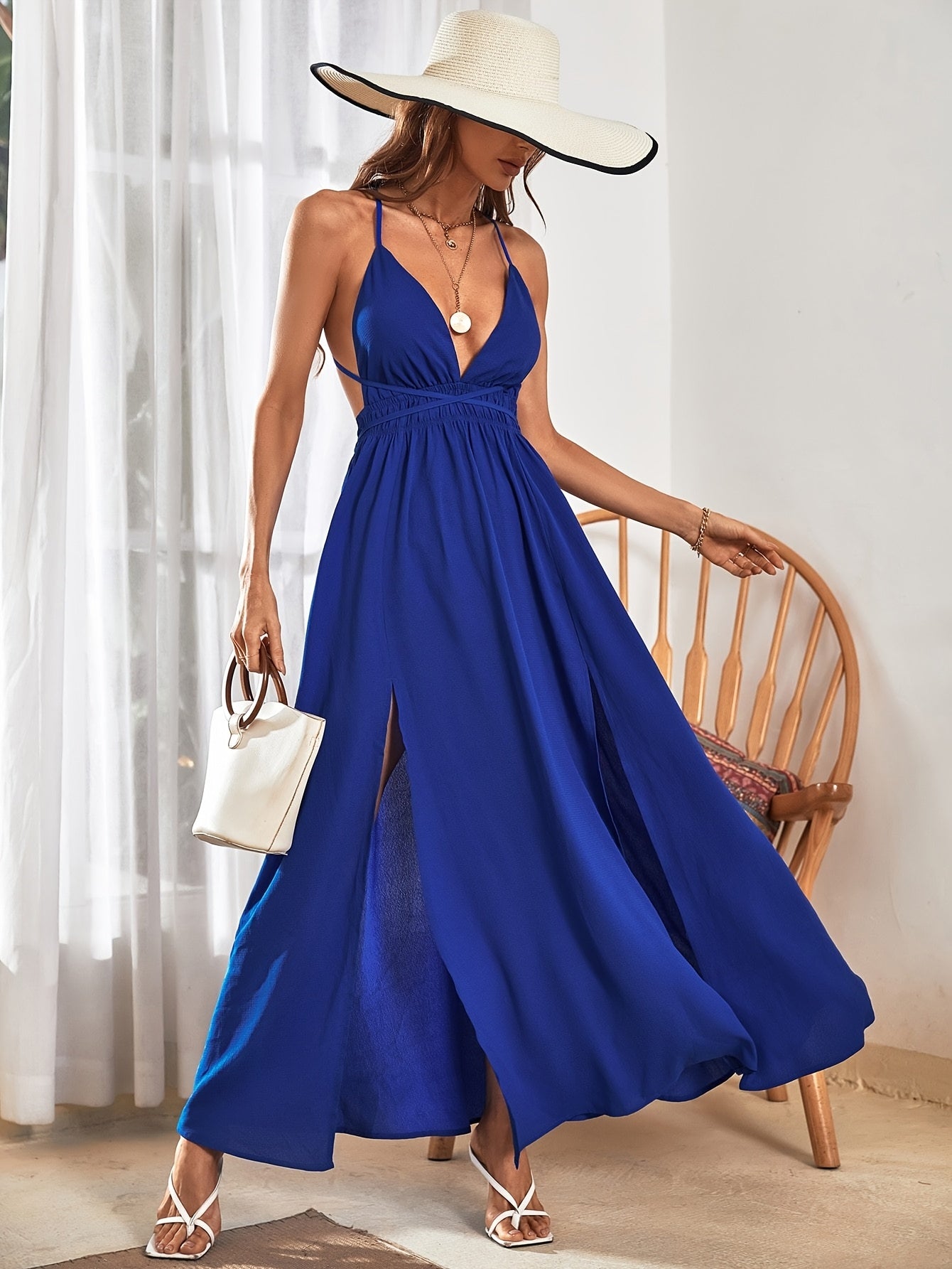 Dolce | Zomerse Maxi Jurk met Diepe Halslijn en Hoge Split