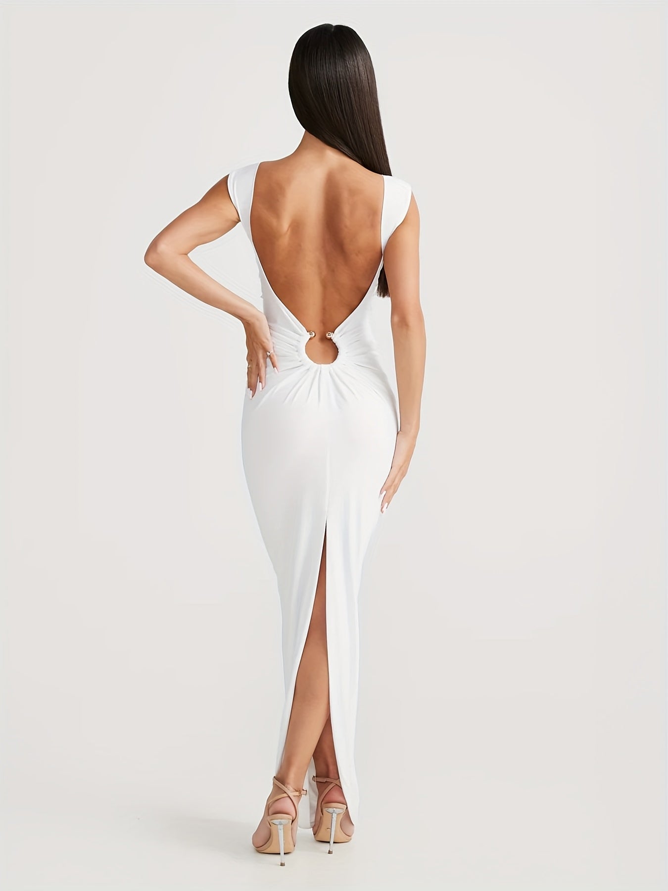 Adra | Elegante Maxi Jurk met Cut-Out Detail