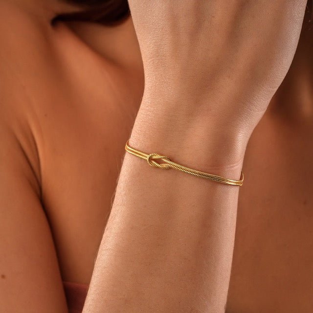 Lydia | Liefdesknoop Armband