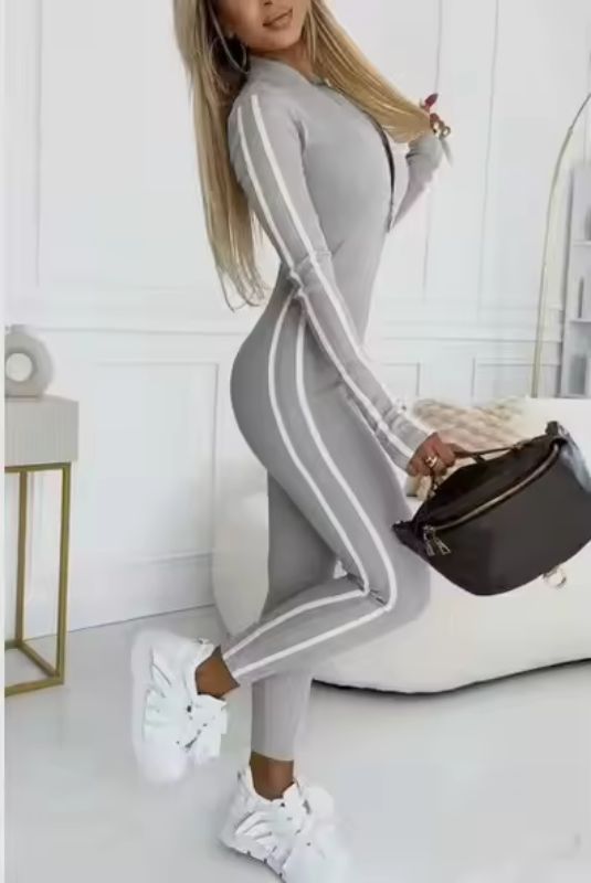 Chic comfortable ladies jumpsuit with trendy structured design