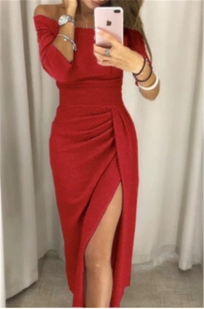 Falin | Off-Shoulder Jurk met Hoge Split en Plissé Detail