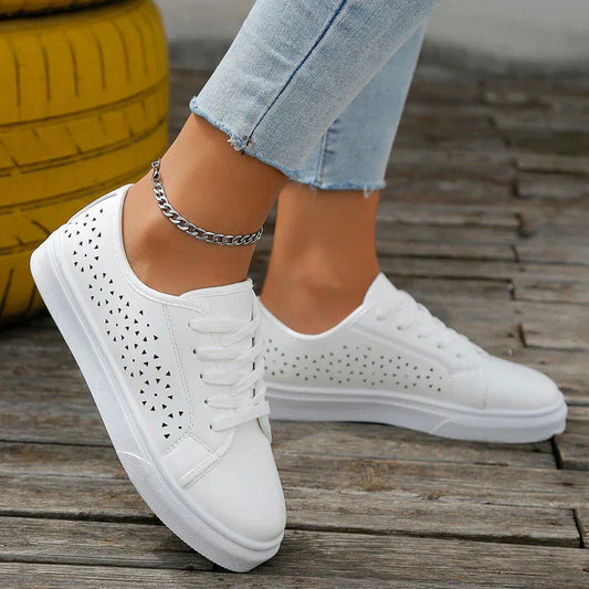 Stijlvolle Dames Sneakers met Luchtige Perforatie
