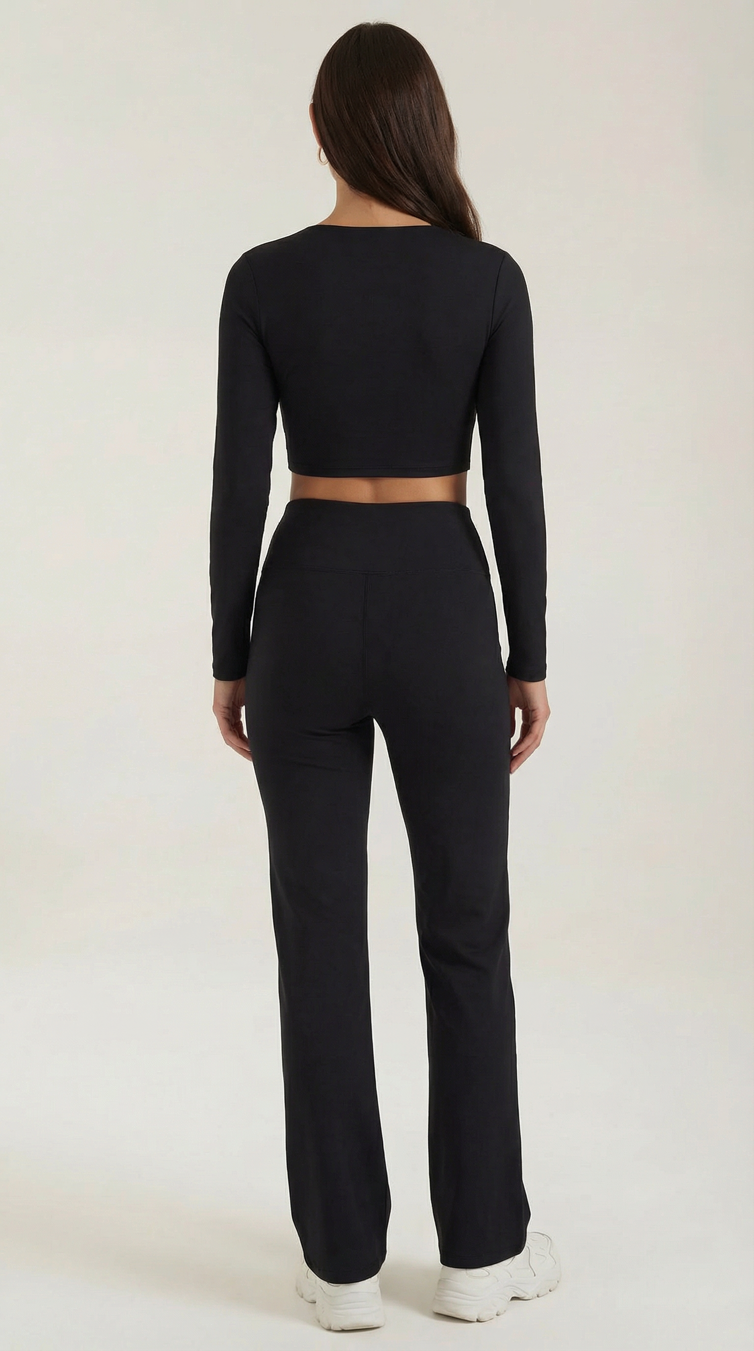 Trendy Co Ord Set voor Vrouwen met Crop Top en Flared Broek