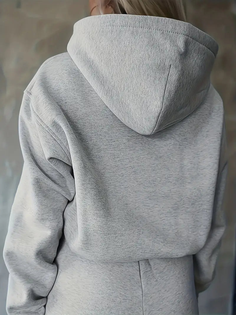 Mika | Casualowy dres z nadrukiem