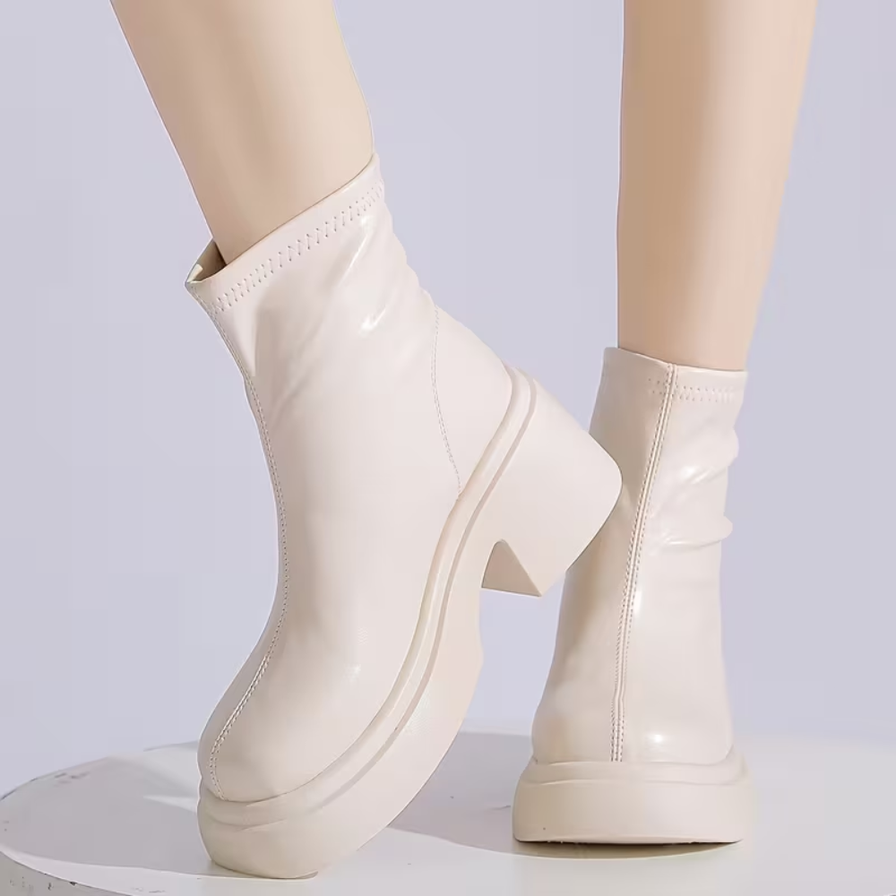 Elegant Women's Leather Ankle Boots With Warm Lining And Zipper