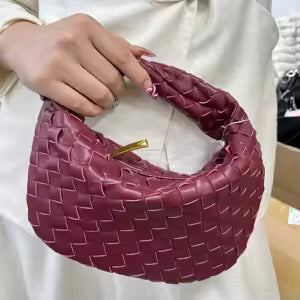 Sac à main de luxe Bordeaux pour dames avec design tressé