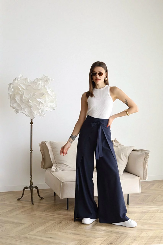 Courtlyn | Wikkelbroek met Brede Benen