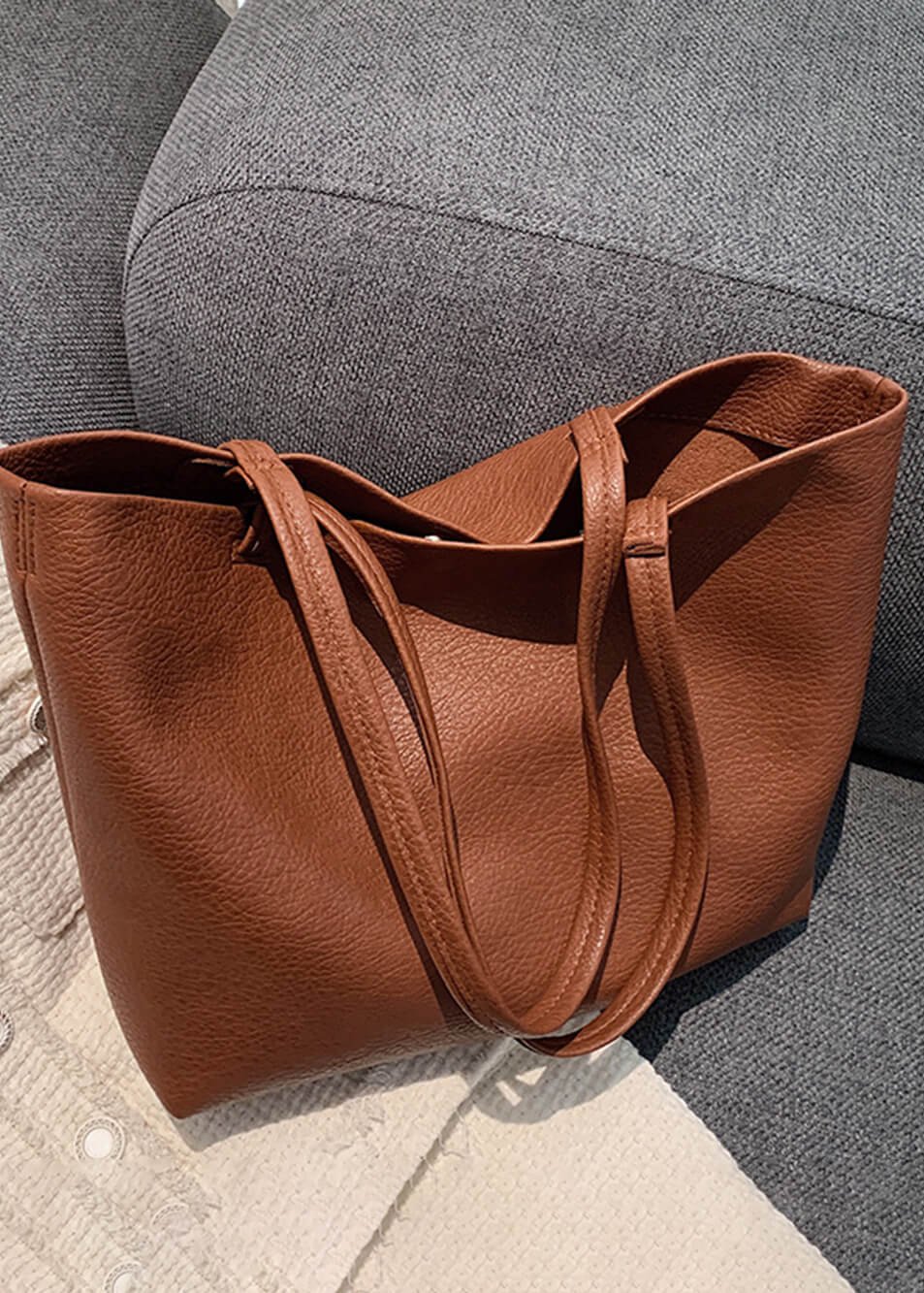 Trendy Spacious Women's Shoulder Bag with Soft Leather