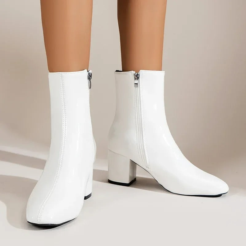 Bottines élégantes et confortables pour dames avec talon