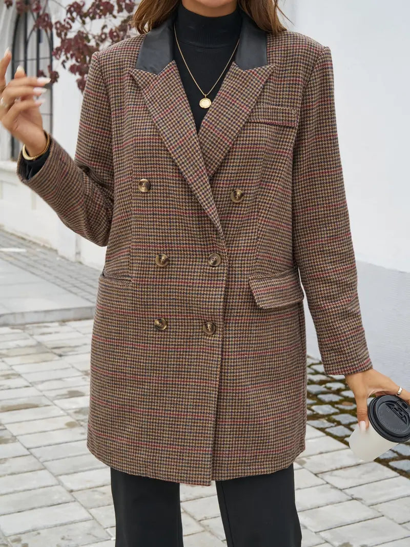 Lange Dubbelrijige Blazer met Brede Revers en Klepzakken voor Dames