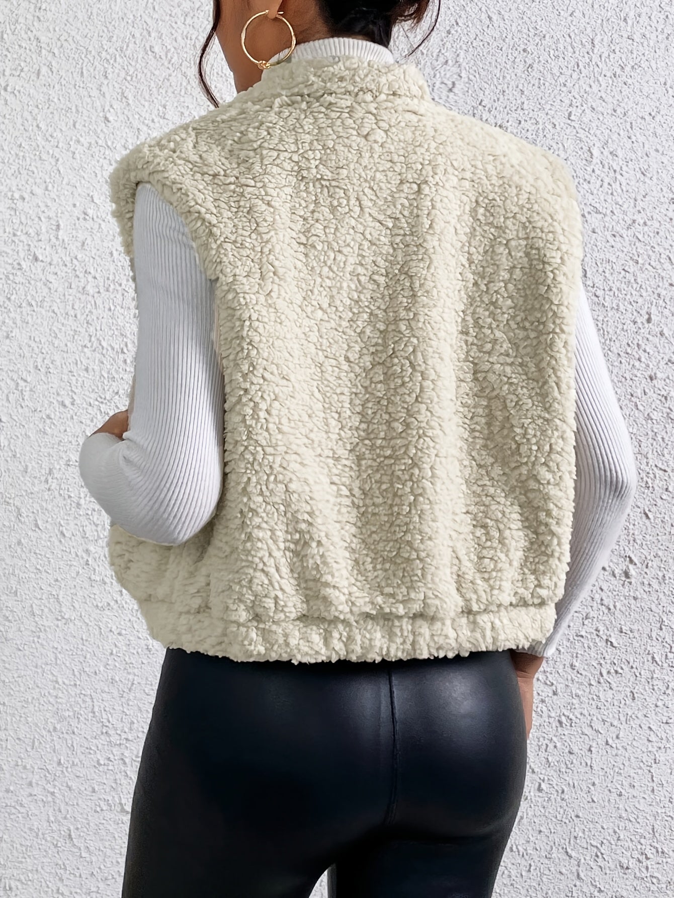Warme teddy dames bodywarmer met rits en hoge kraag