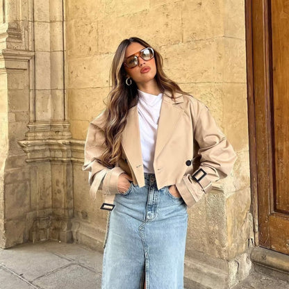Trench-coat court moderne pour femmes avec revers classique
