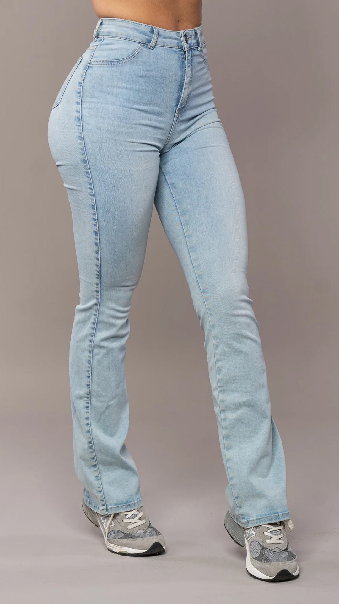 Fenna | Shaping Flared Jeans
