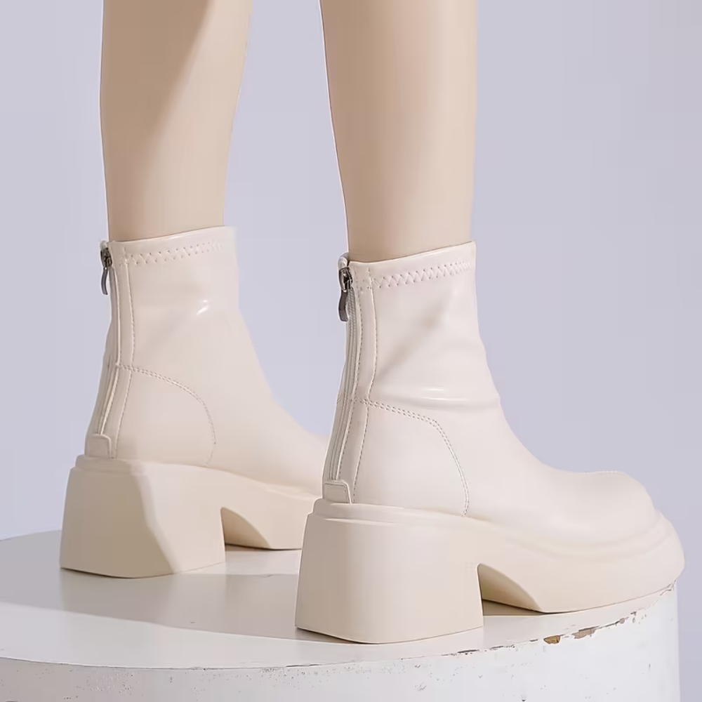 Elegant Women's Leather Ankle Boots With Warm Lining And Zipper