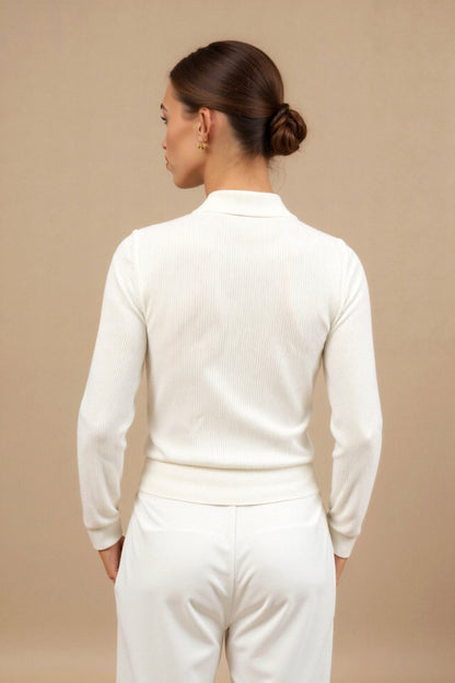 Elegante Stijlvolle Polo Met Lange Mouwen en V-hals