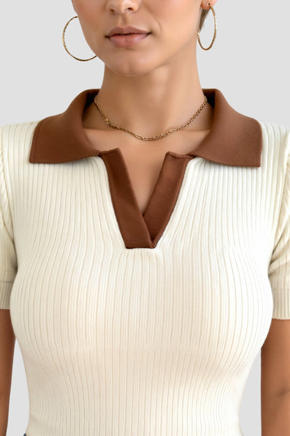 Elegante Dames Polo met Ribpatroon en V-hals
