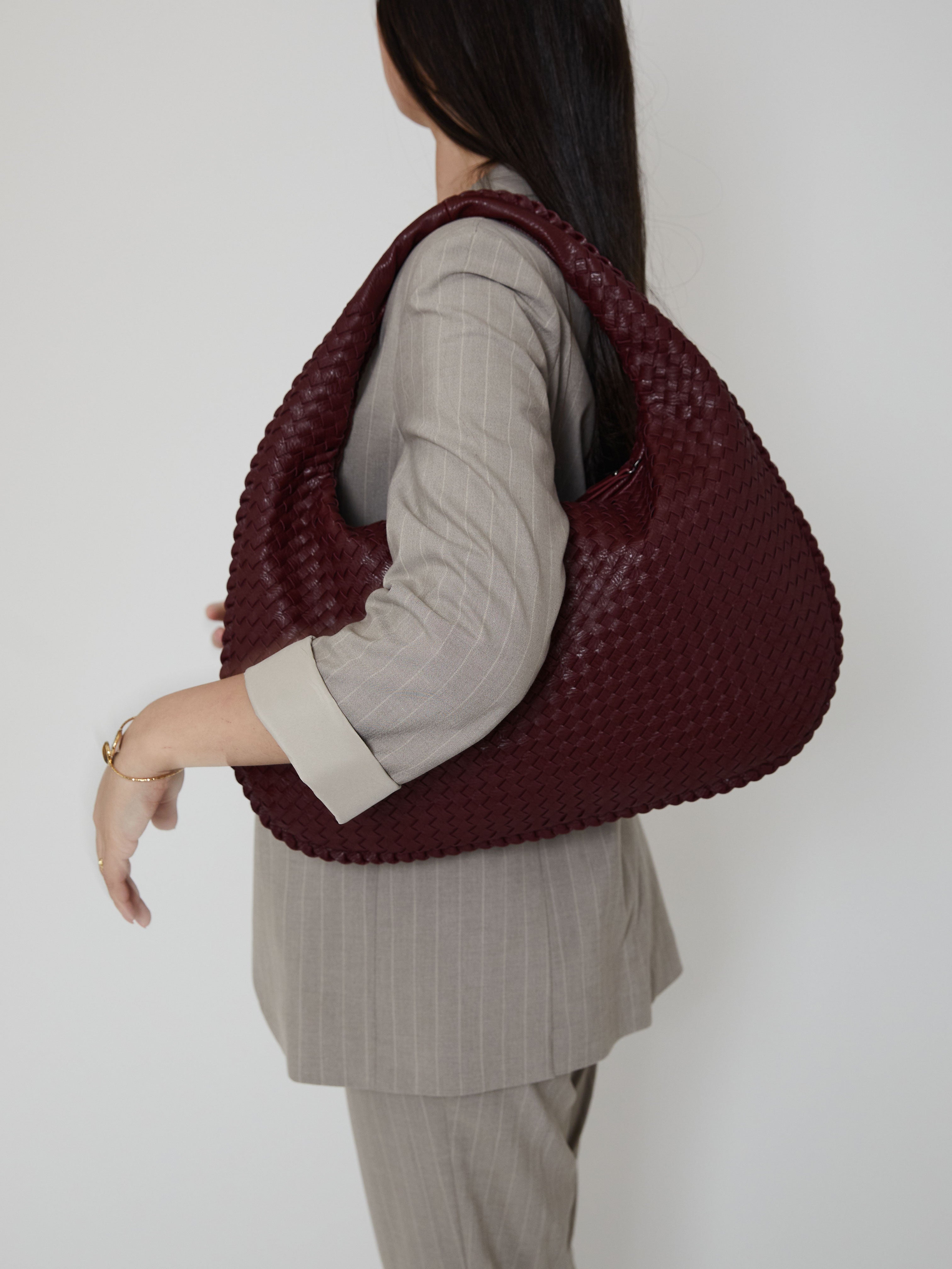 Bordeauxrood Luxe Dames Handtas met Gevlochten Design