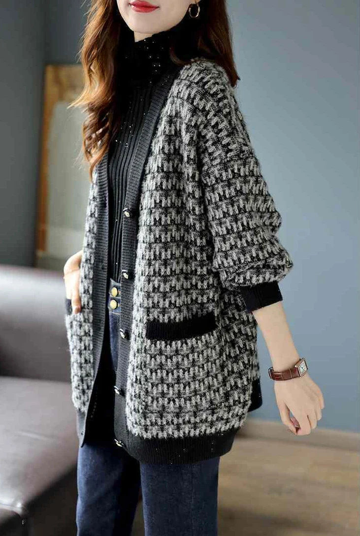 Comfortabele Dames Cardigan met Klassiek Gebreid Motief