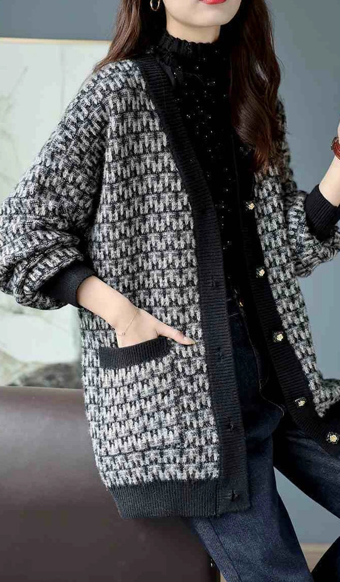 Comfortabele Dames Cardigan met Klassiek Gebreid Motief