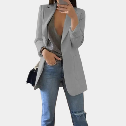 Caro | Blazer met een Tijdloos en Modern Design